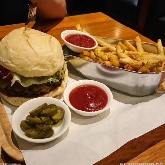世界銀行表示食品和能源價格飆升可能持續到2024年底
